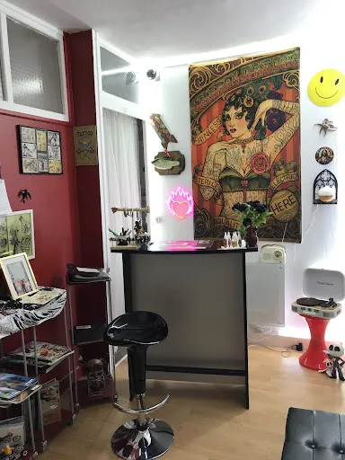 Chez ma tatoueuse "Graziehells" à La Talaudière